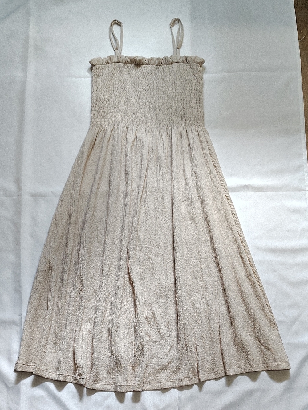 H&M Women's Dress Size M Cream Adjustable Straps Shirred Top Flowing Skirt